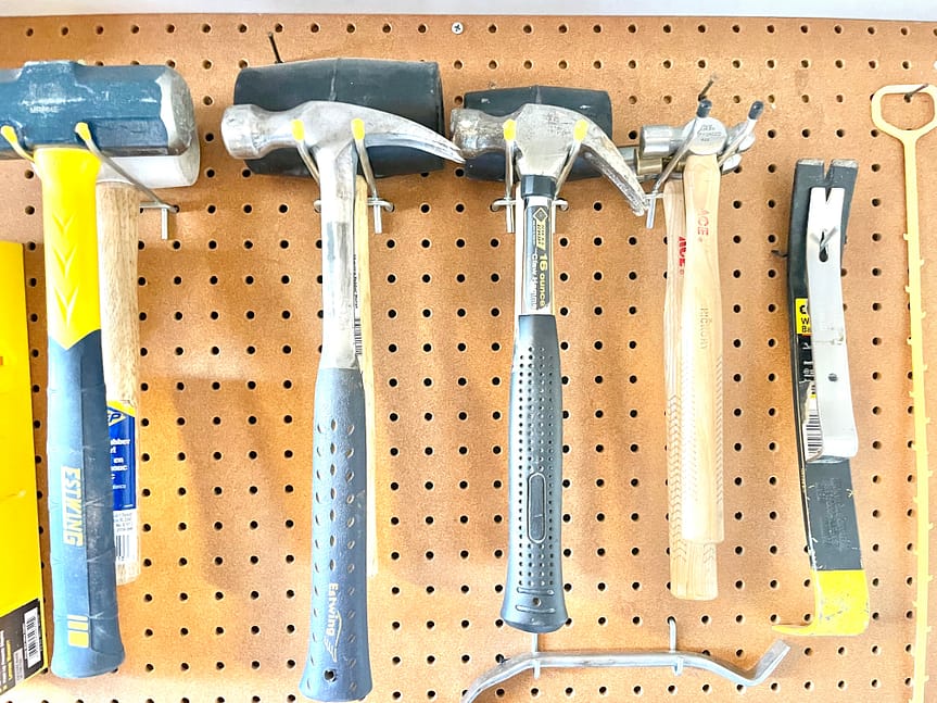 Organized hammers