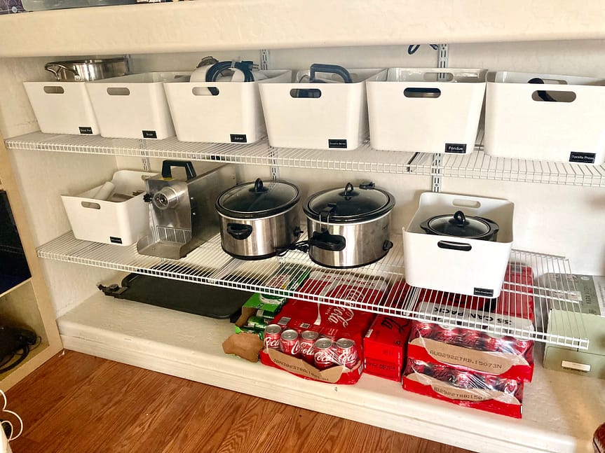 Organized kitchen appliances